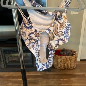 One piece bikini never worn